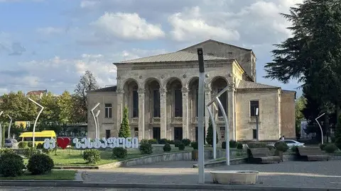 2 oda daire satılık, Zestafoni