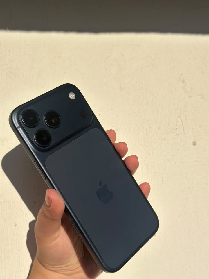 iphone 17 pro max (yeni‼️)(kullanılmamış‼️) — 3,250₾