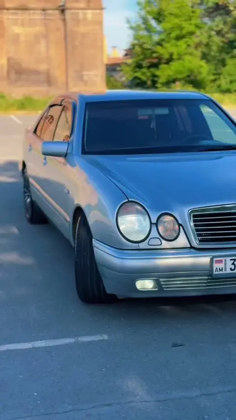 ვონტო ავანგარდე 1998 — 6,300$