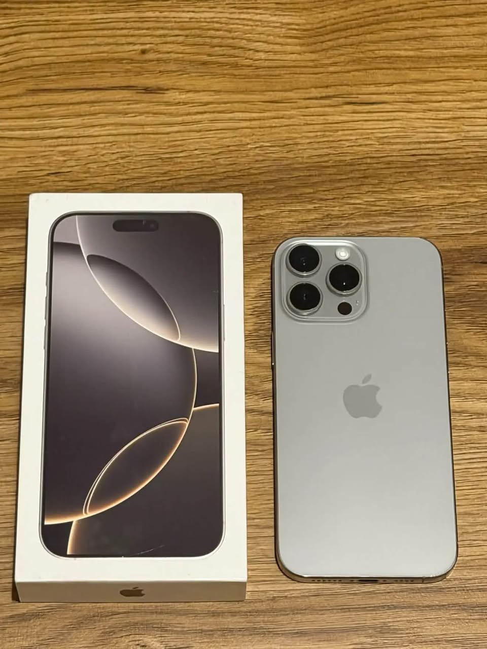 iPhone 16 Pro Max 256GB eSIM