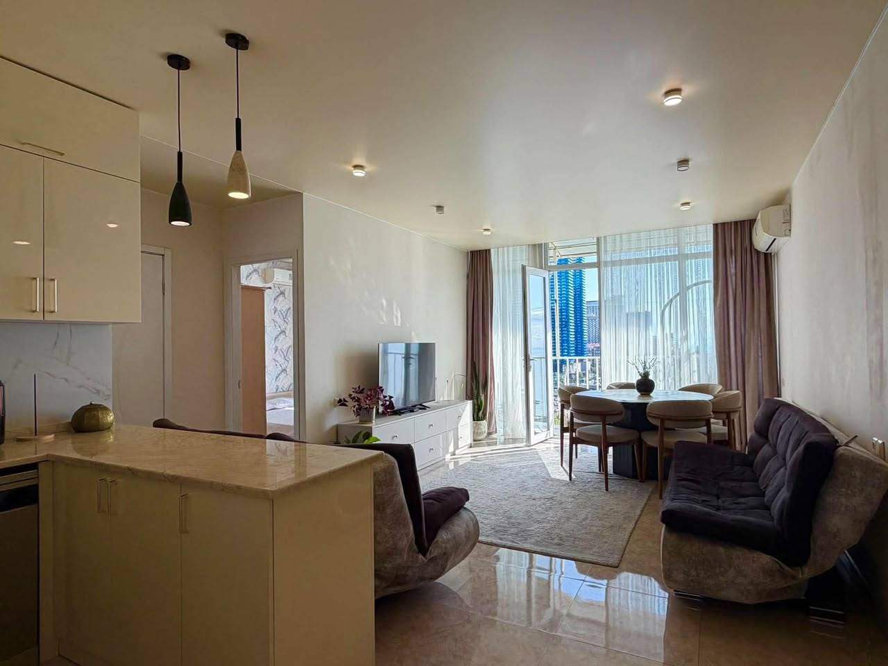 Kirada 3 oda daire, Batum - $1,500