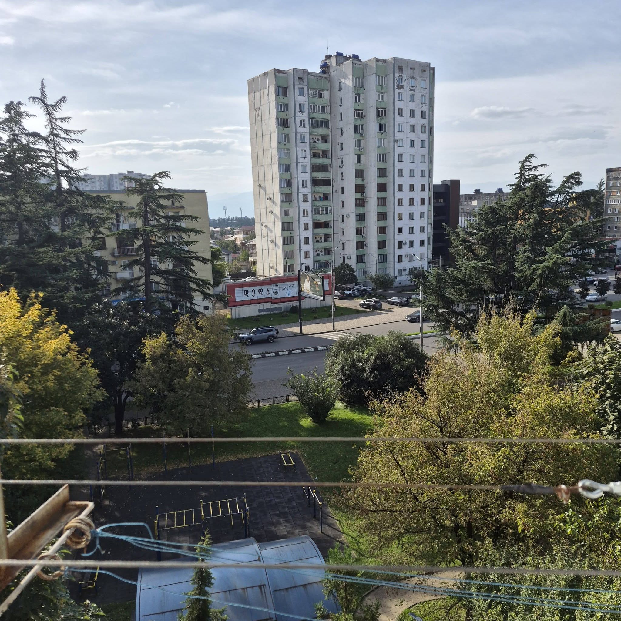 1 oda daire satılık, Kutaisi