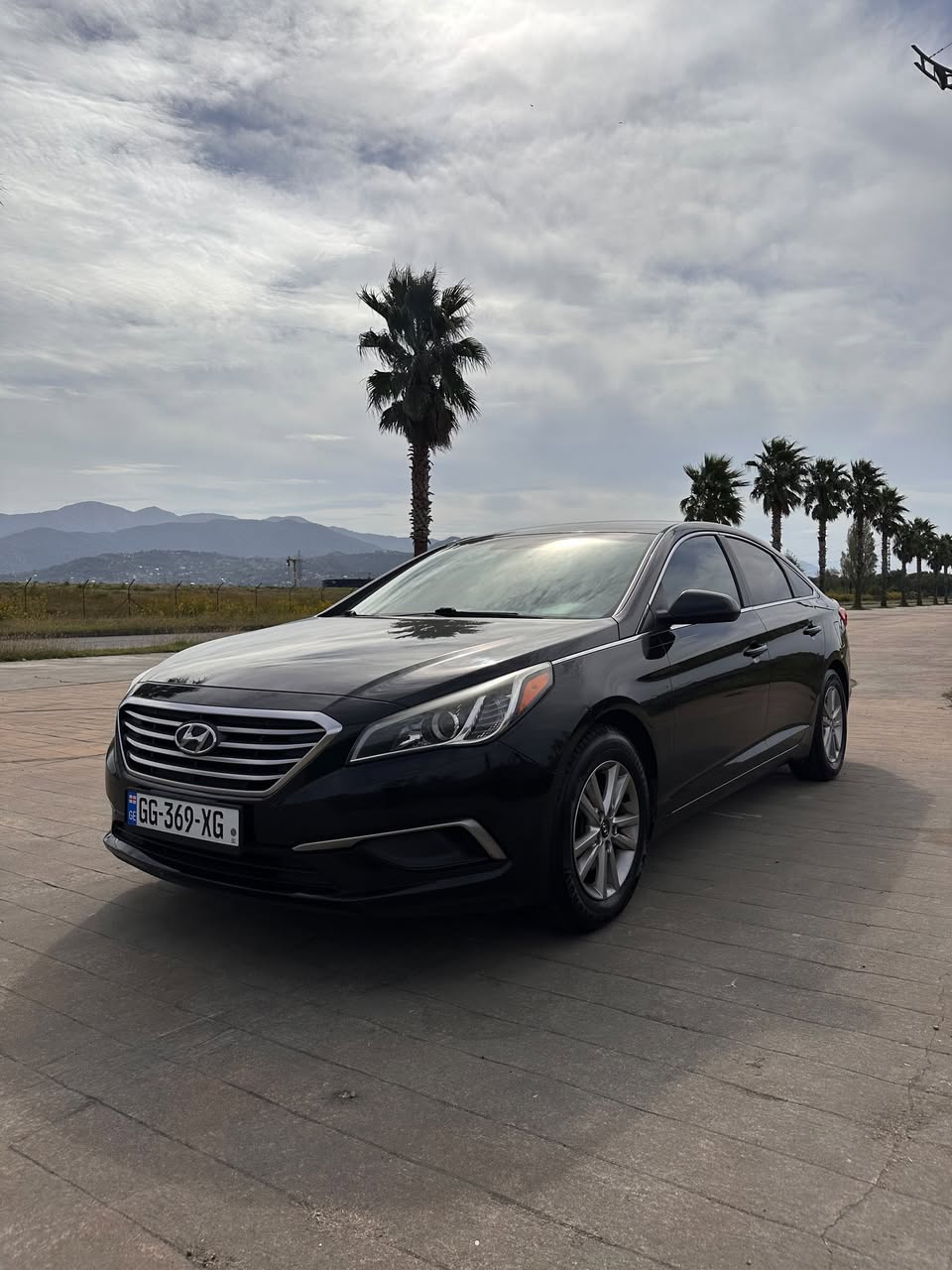 Hyundai Sonata 2016 — 6,500$