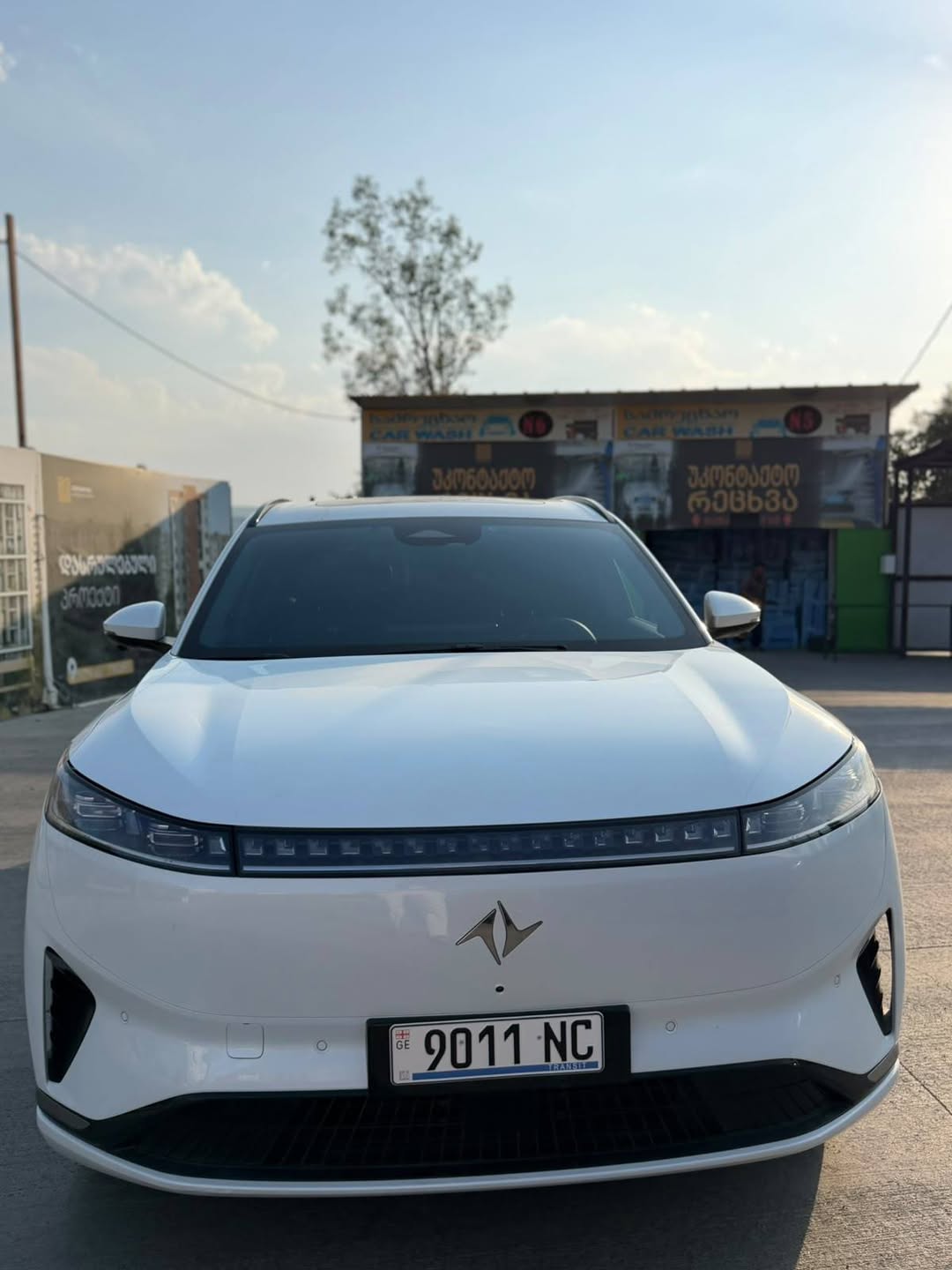 Dongfeng eπ008 636 Max Tam Elektrikli 2024 — 27,000$