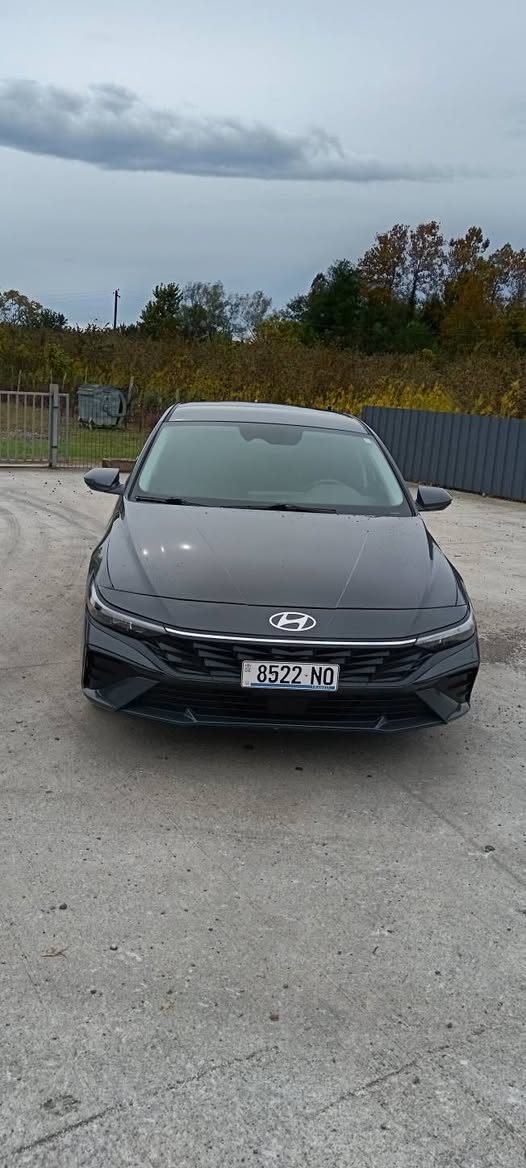 $14000 2024 1.6 hybrid BLUE package