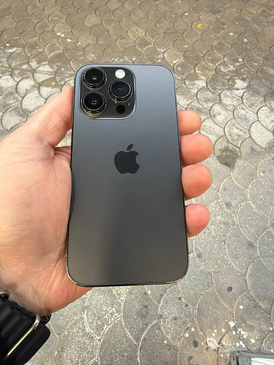iPhone 14 Pro, replaced screen, 87% battery