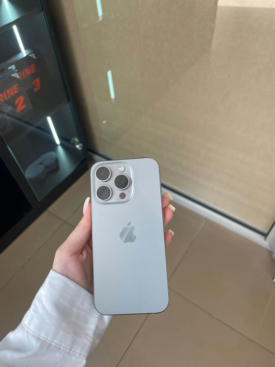 Использованный iPhone 15 Pro 128GB Фабрика