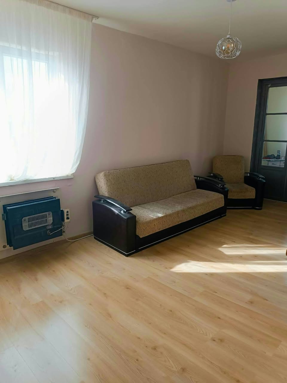 İcarəyə 2-otaqlı mənzil, Tbilisi