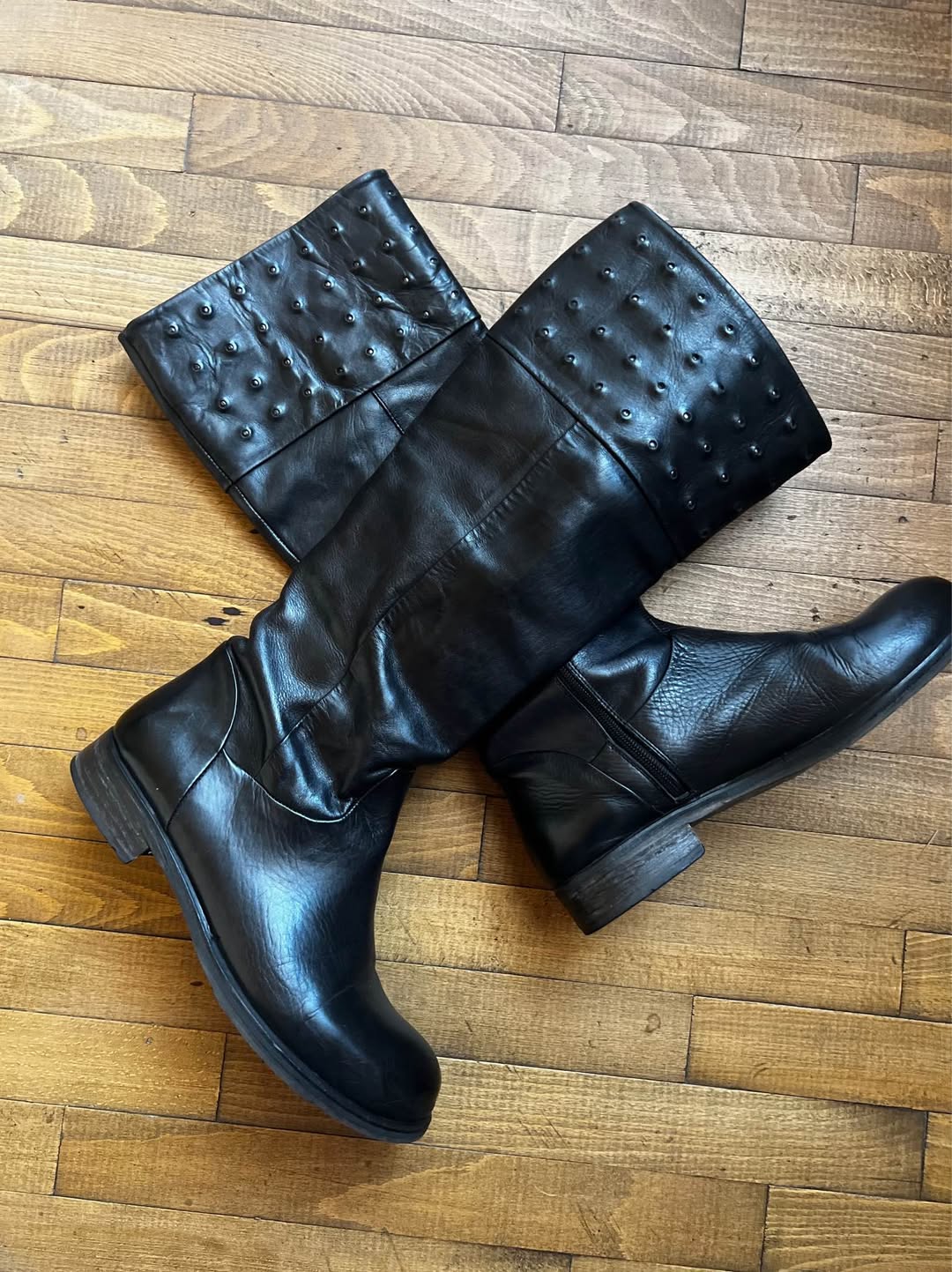 Natural leather Italian checkered size -