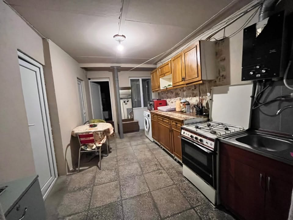 ქირავდება ბინა, თბილისი — 600 ₾