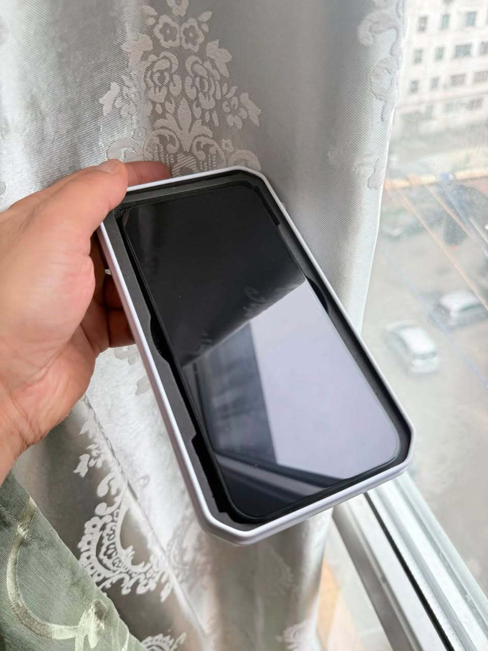 17 ProMax ekran telefonundan çıxarılmış qiyməti