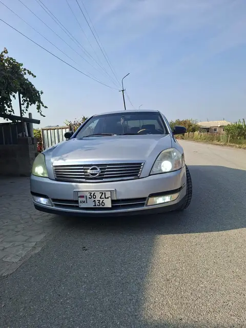GAZ 2006 — 5,400$