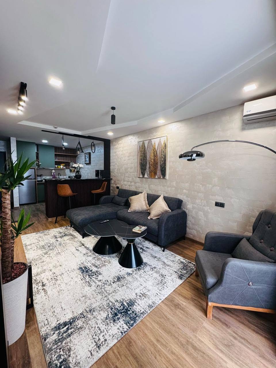 Аренда 2-комнатной квартиры, Тбилиси — $1,000