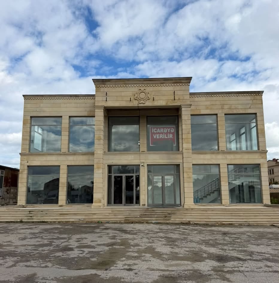 Ticari objekt, Bakü — 15,000 ₼