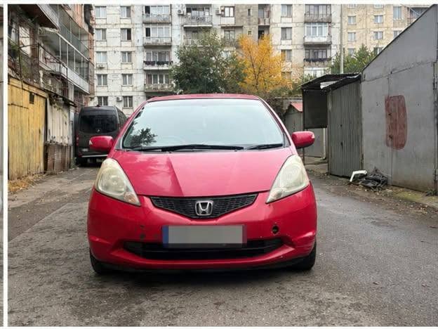 იყიდება ჰონდა ფიტი 2010 წლიანი 1.3 — 3,200$