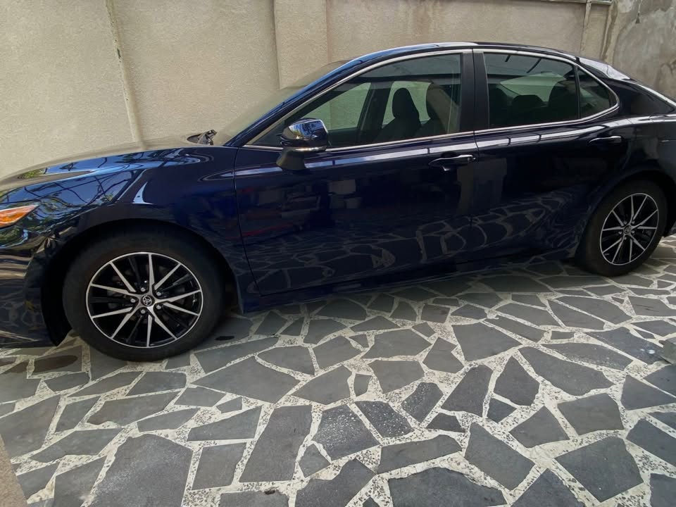 Hybrid airbag 2021 model, 48 miles, $15000