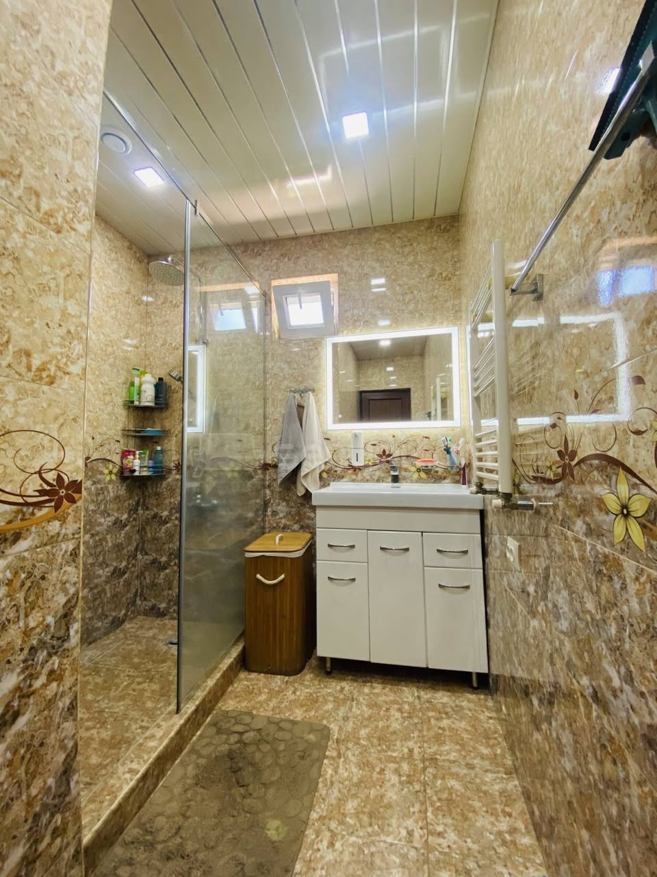 სახლი, ერევან — $195,000