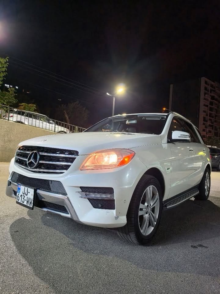 Mercedes Benz 350 BlueTEC W166 2012 — $9,300