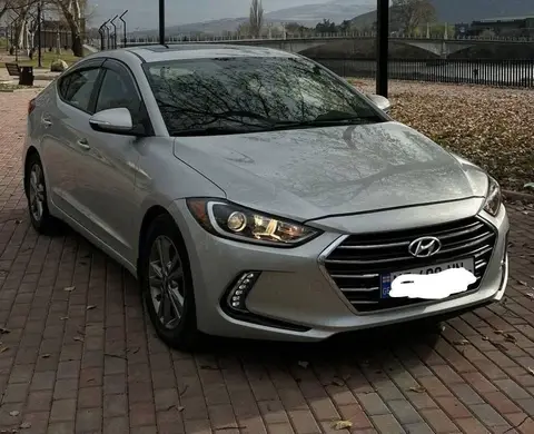 Hyundai Elantra 2018