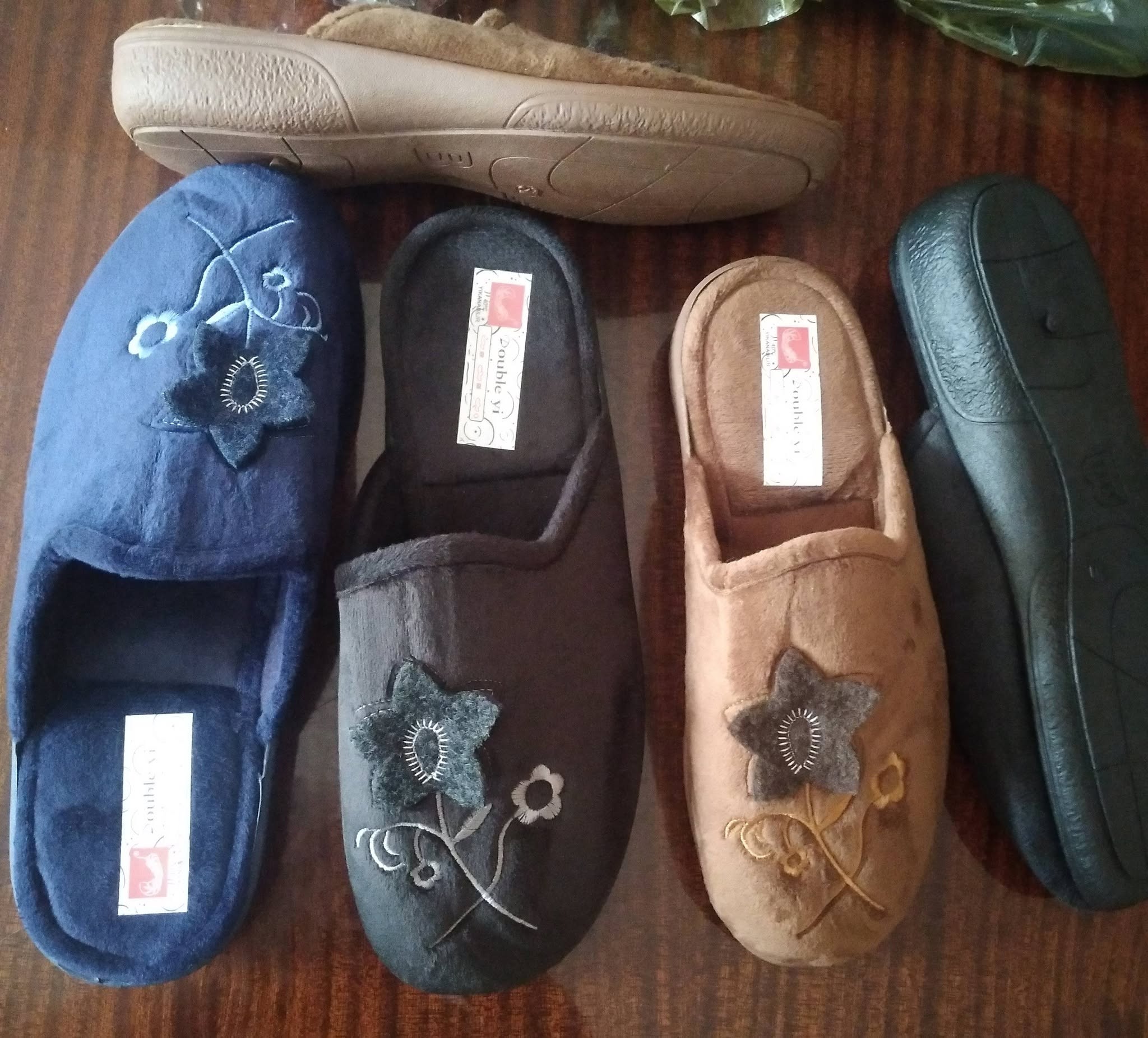 Warm slippers, sizes 36-40