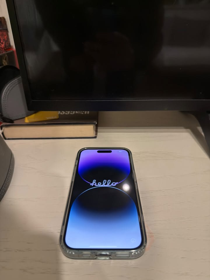 Iphone 14 pro 256 GB տարողություն — 1,200₾