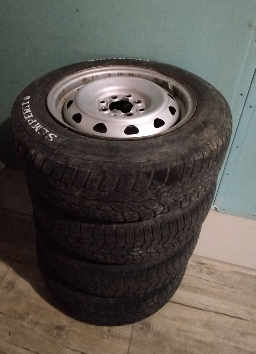 380 lari R14 universalı
