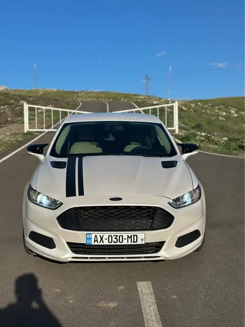 Ford Fusion 2016