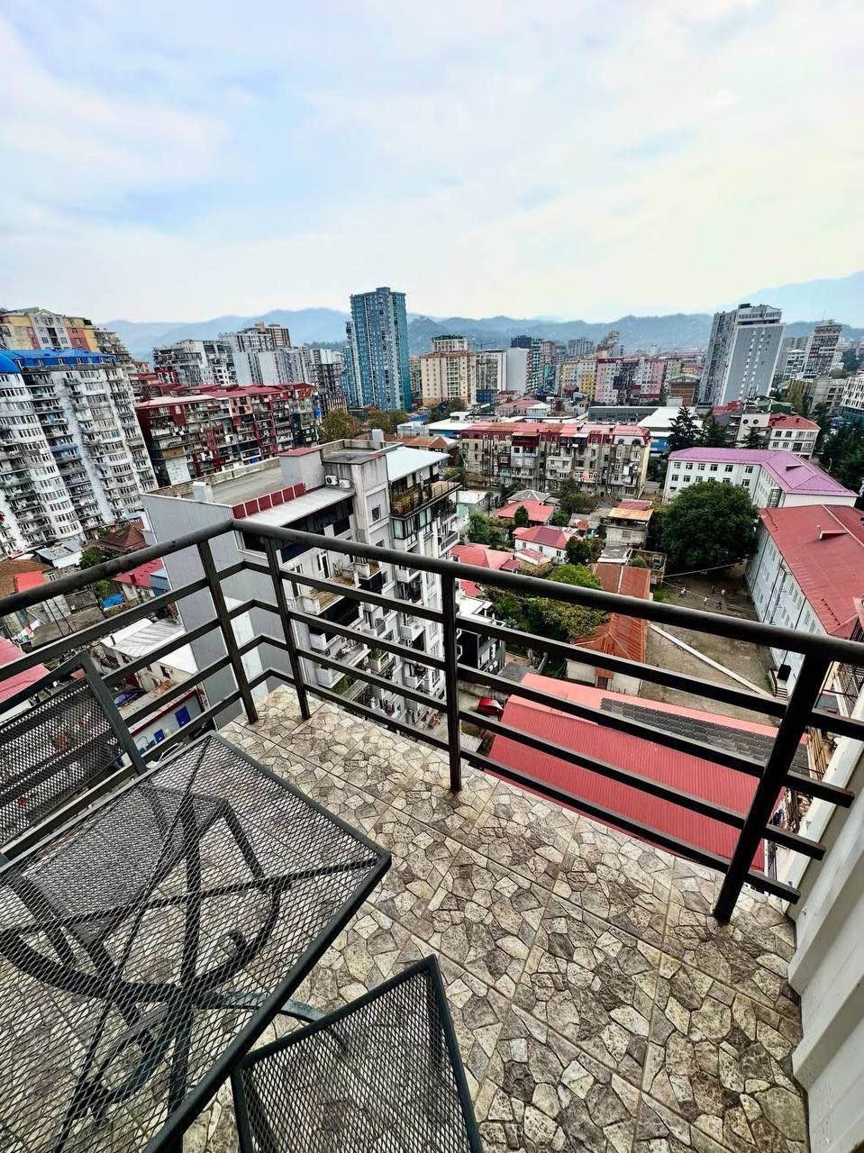 2 otaqlı mənzil icarəyə verilir, Batumi — $500