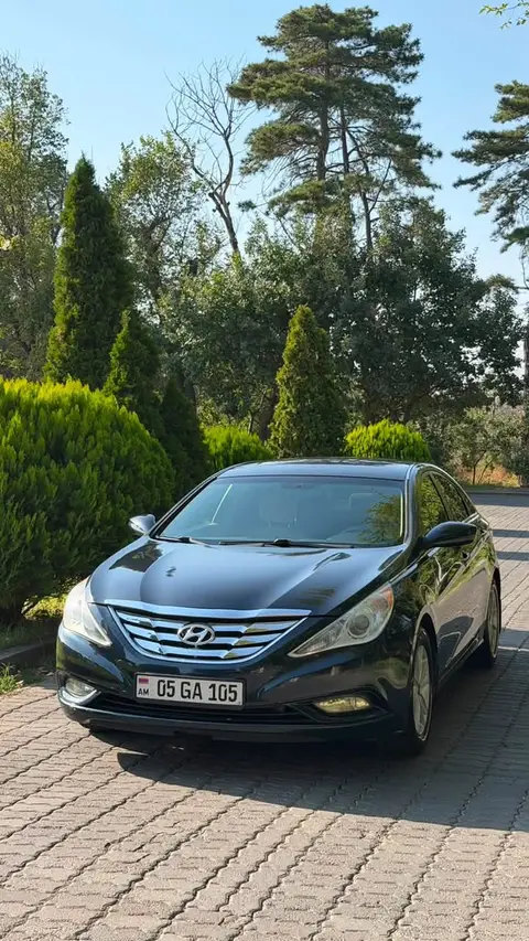 Hyundai Sonata 2012