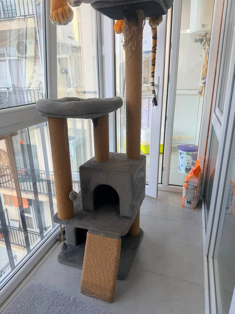 Large and sturdy cat play complex — 200₾