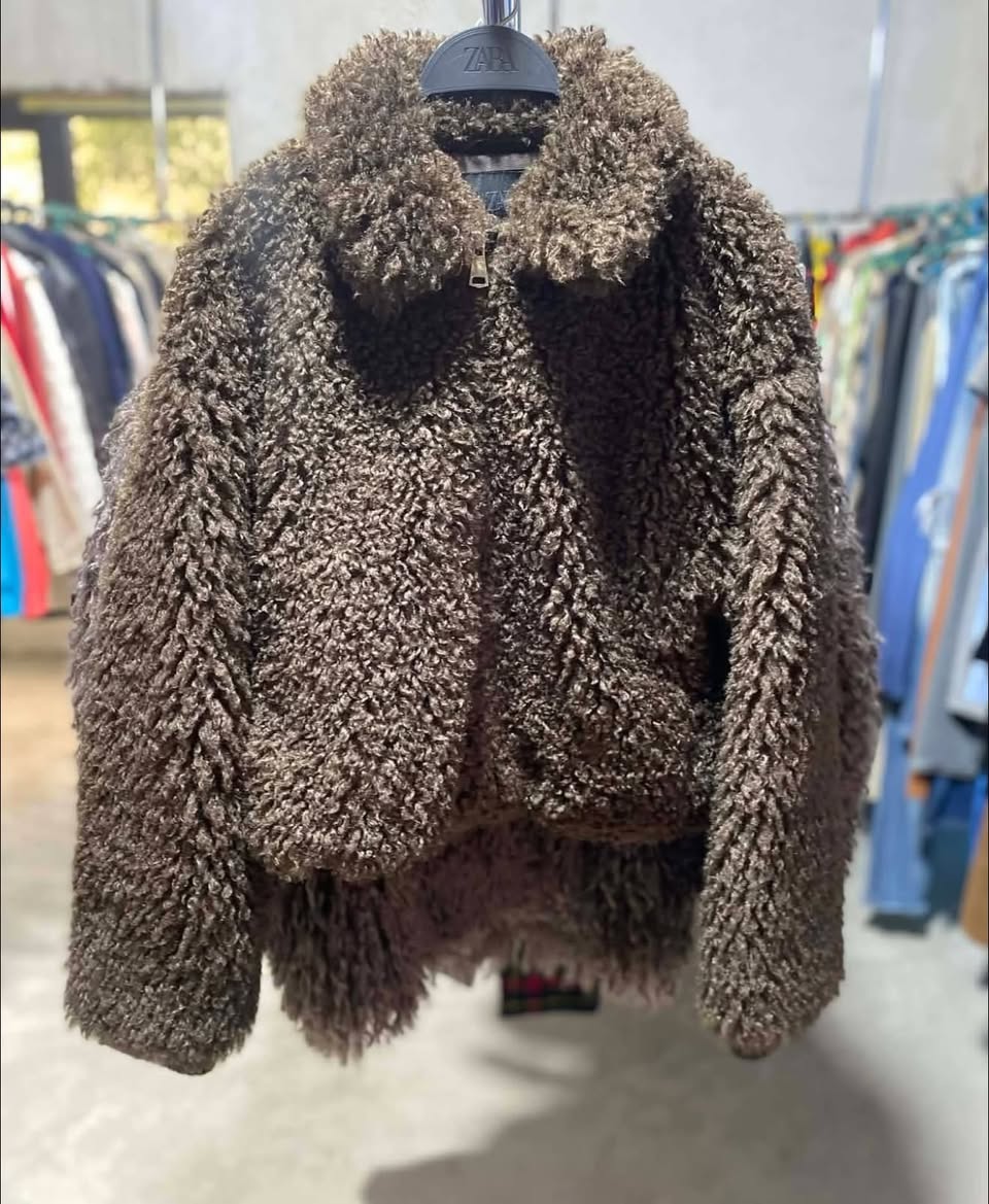 Greek ZARA's most beautiful clothing! ✨details in private🛍️