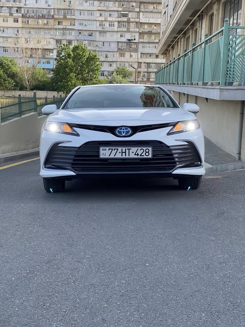 Toyota Camry 2021 hibrid, təcili