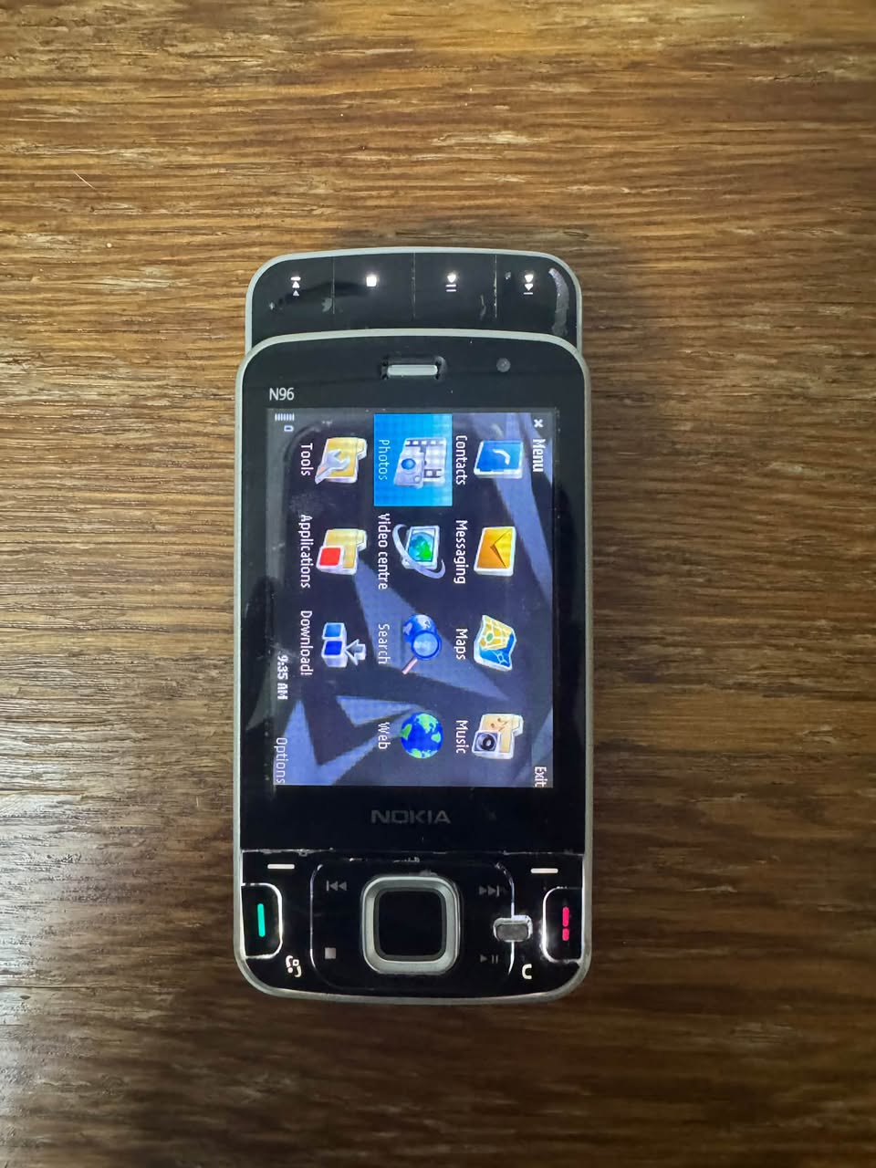 Nokia N96 original from Finland, button is broken.