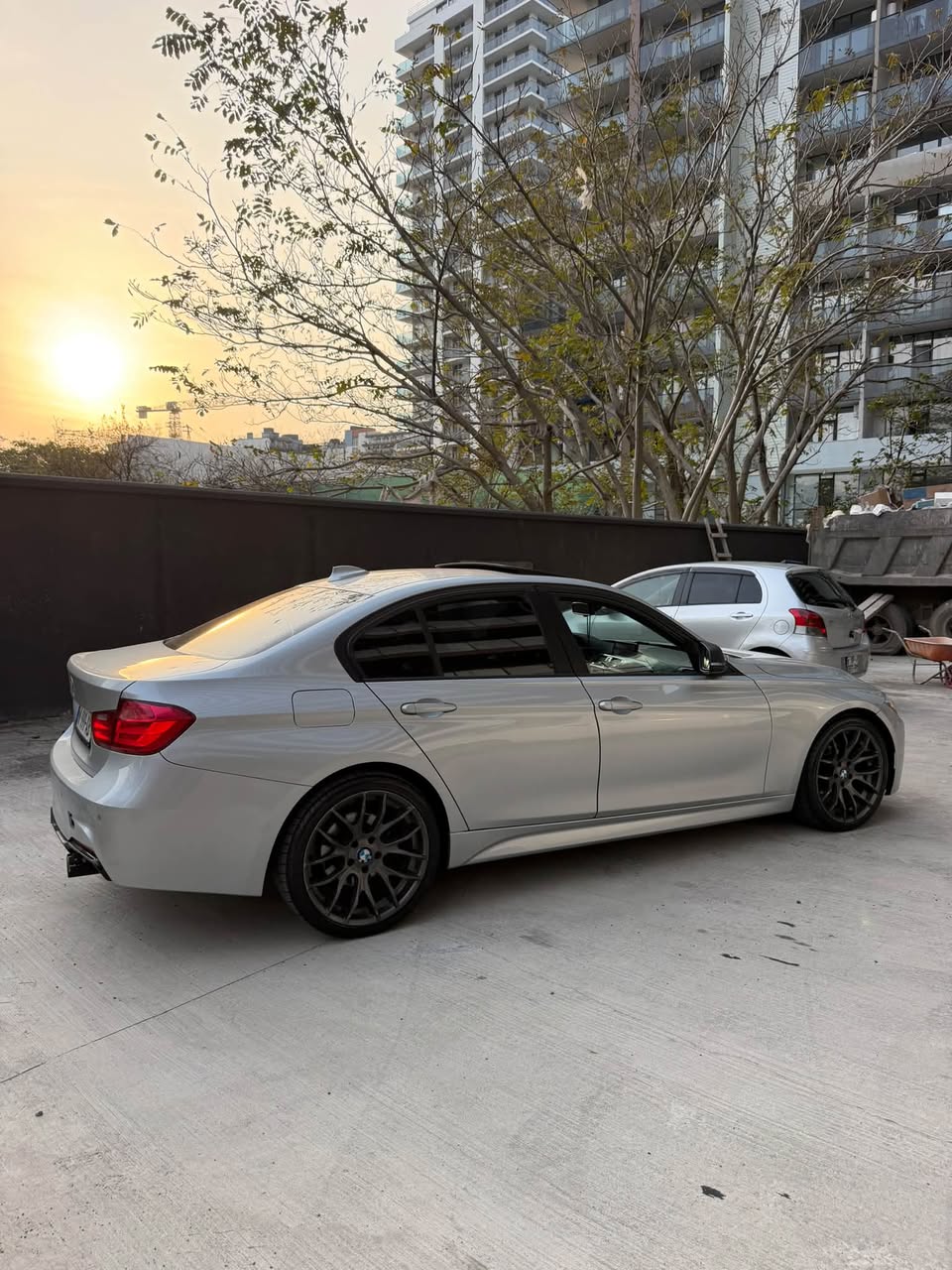 BMW F30 328, new R19 wheels