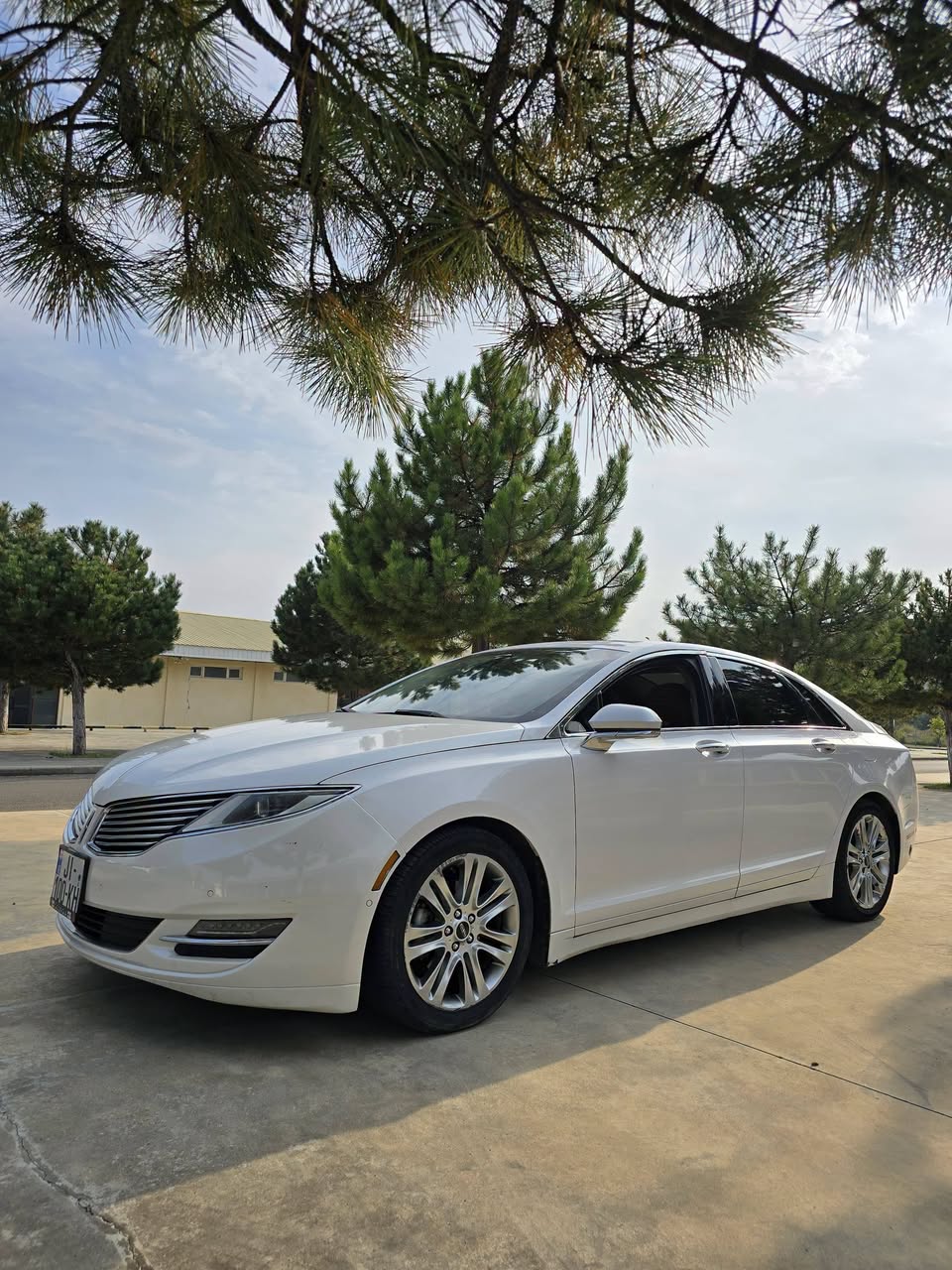 Lincoln MKZ 2014