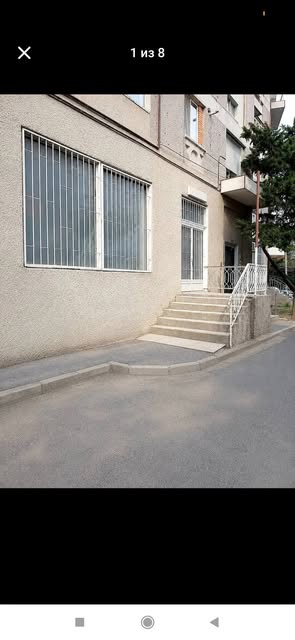Коммерческая площадь на Плато Нуцубидзе в