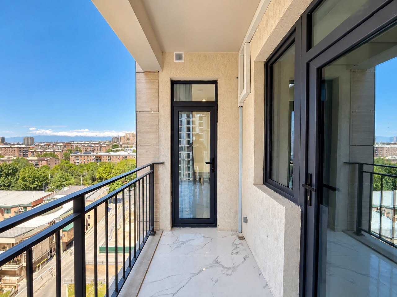 2 oda daire satılık, Erivan — $215,000