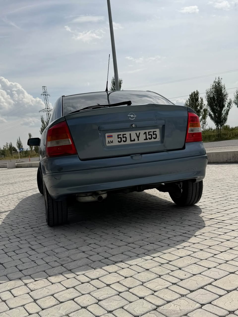 Opel Astra 1998 — 3,400$