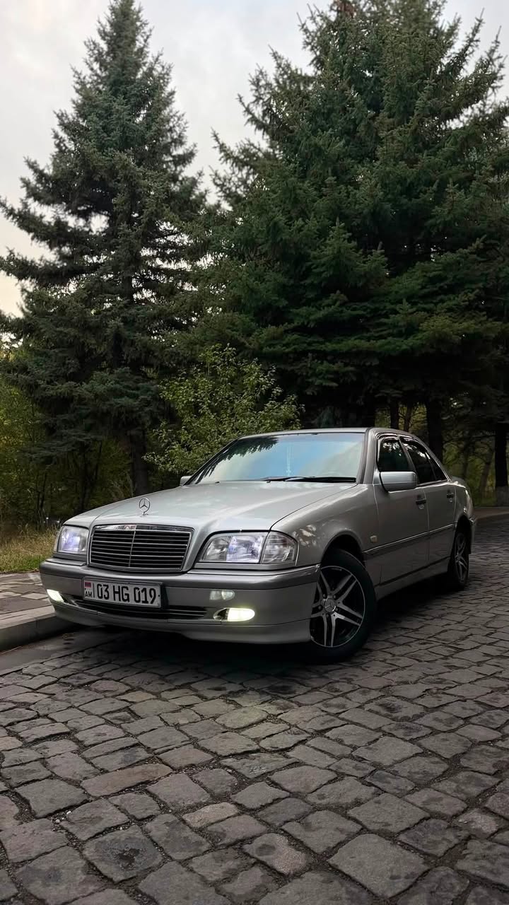 Mercedes-Benz C-Class 1998