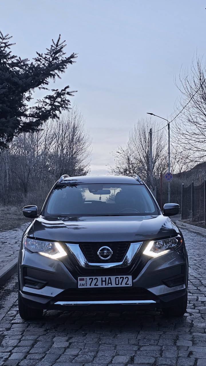 Nissan Rogue 2019 — 12,900$