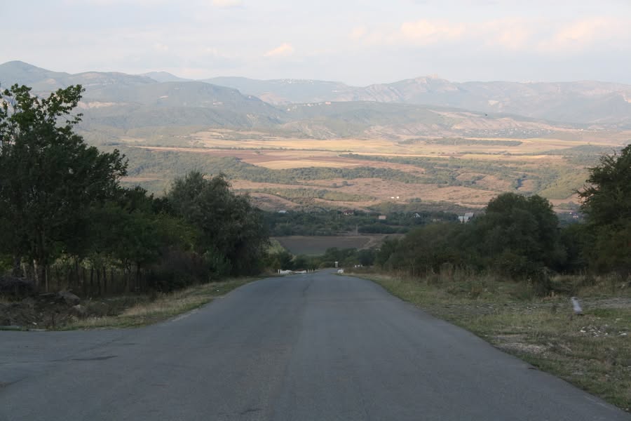 Տուն, Թեթրի Ծղարո