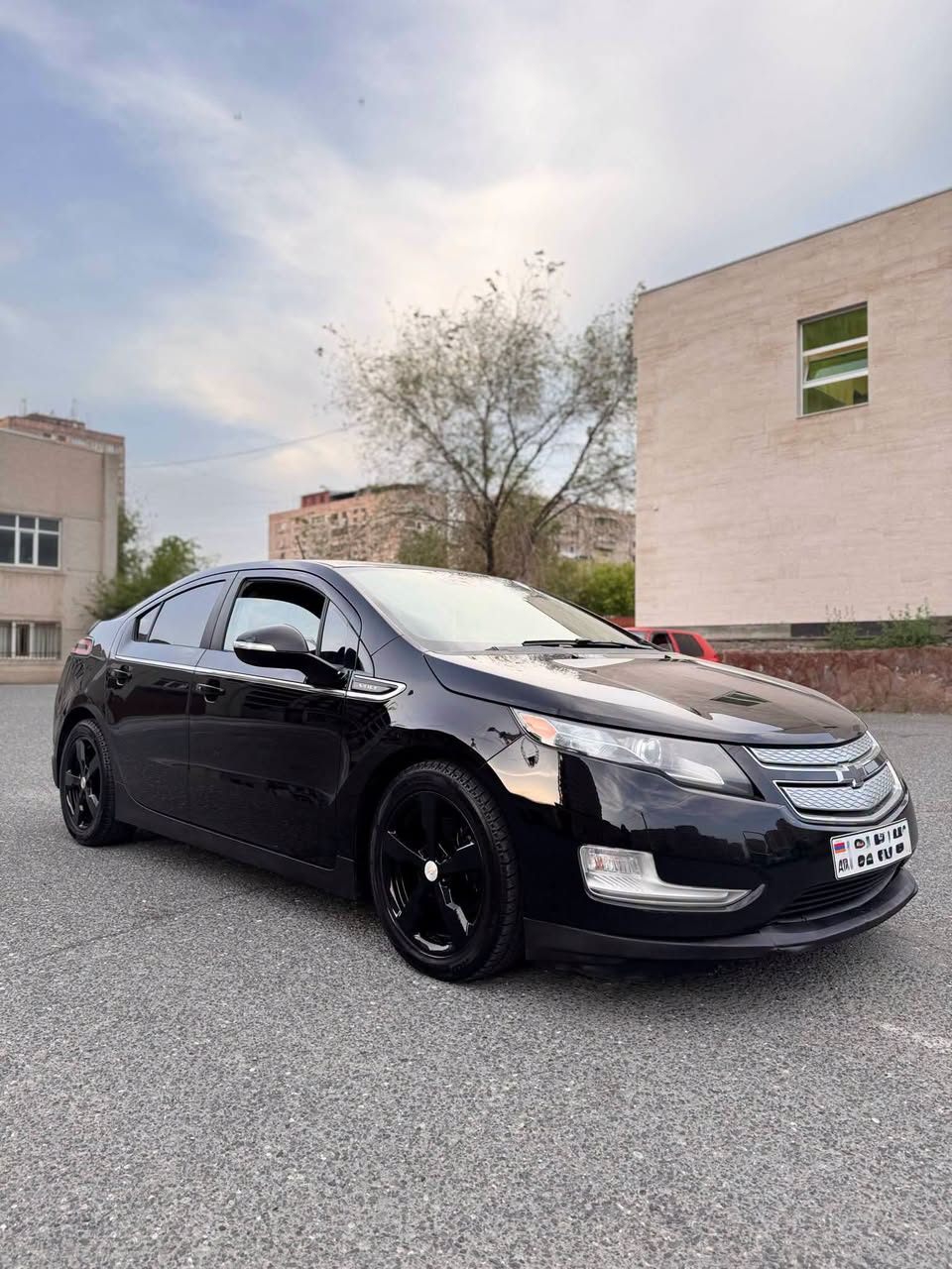 Tiv Tiv 2015 — 6,000$