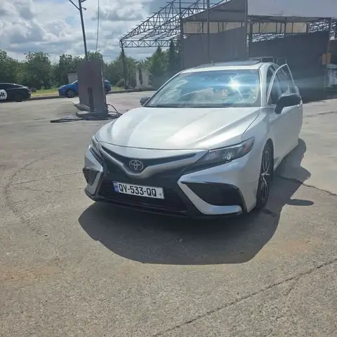 Toyota Camry 2017