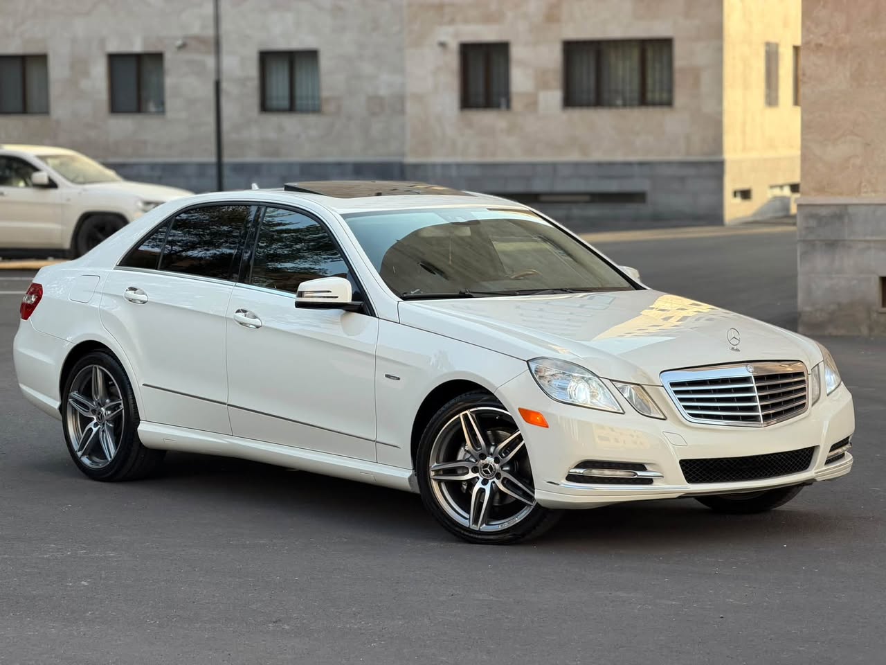 Mercedes-Benz E350 2012