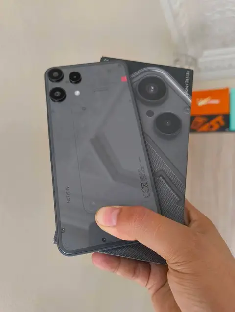 Վաճառվում է Nothing Phone 3a lite 8 — 470₾