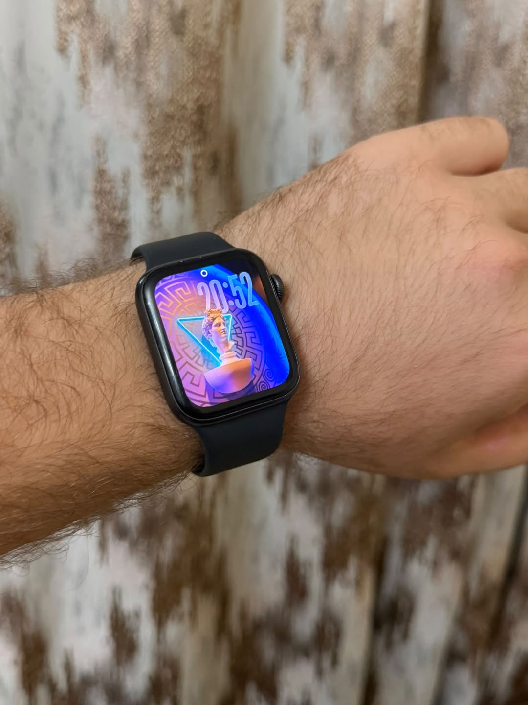 Apple Watch 6 44mm 71% Zavod — 35,000 manat