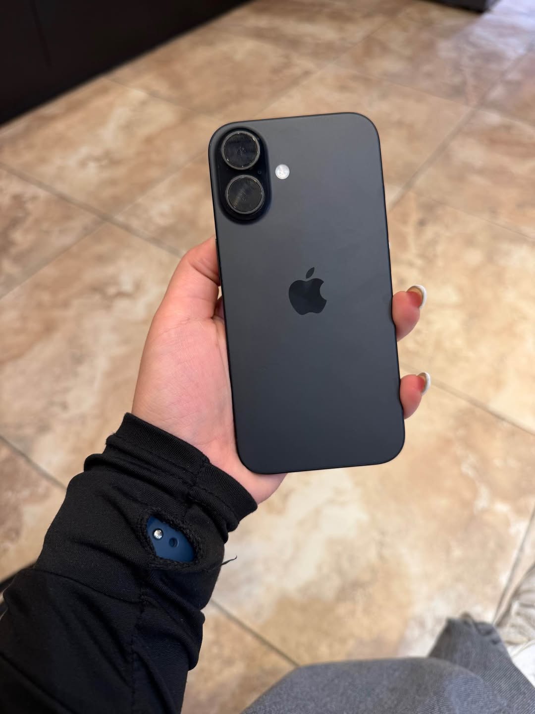 Iphone 16 128GB 100% մարտկոց | — 230,000֏