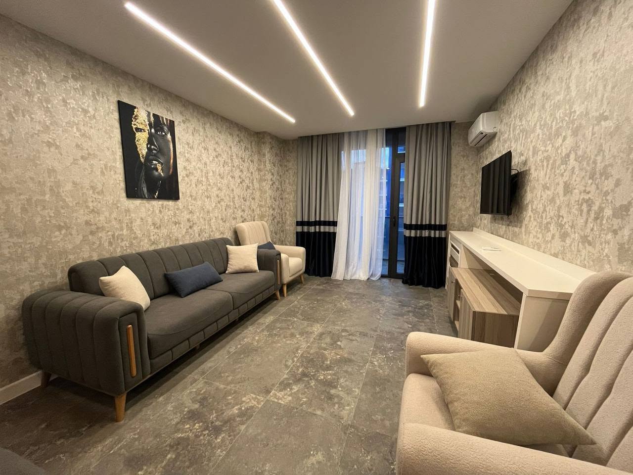Sürekli 1+1 (70 m²) Nizamiye'de, 650 $.