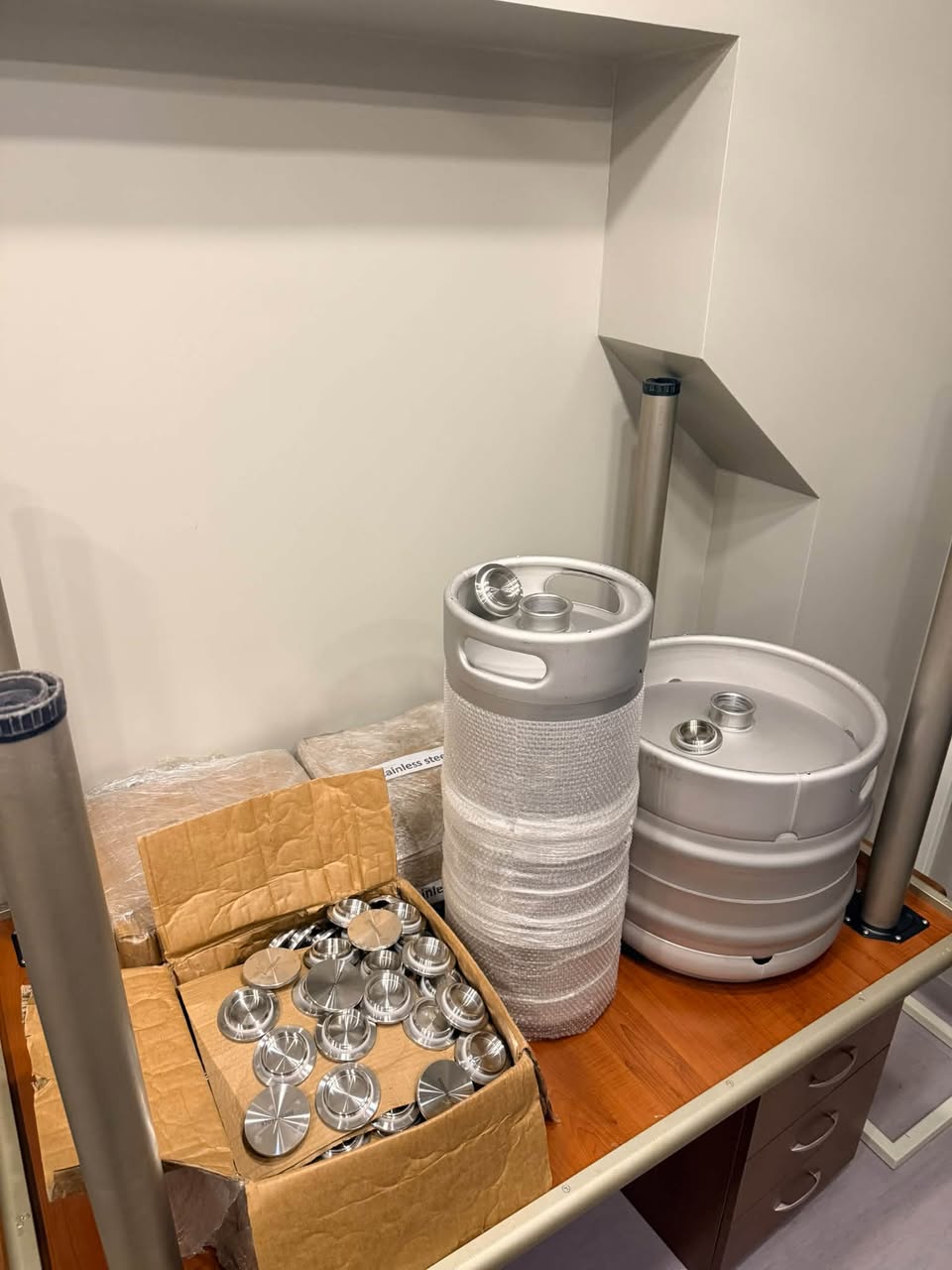 Tamamilə yeni, qeyintəməz metal (sus304) şərab — 220₾