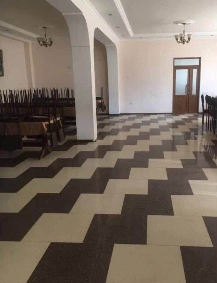 Коммерческое помещение 600 кв. м